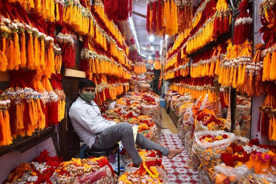 You are currently viewing Welcome to Asia’s Largest Wholesale Market: Delhi’s Sadar Bazaar