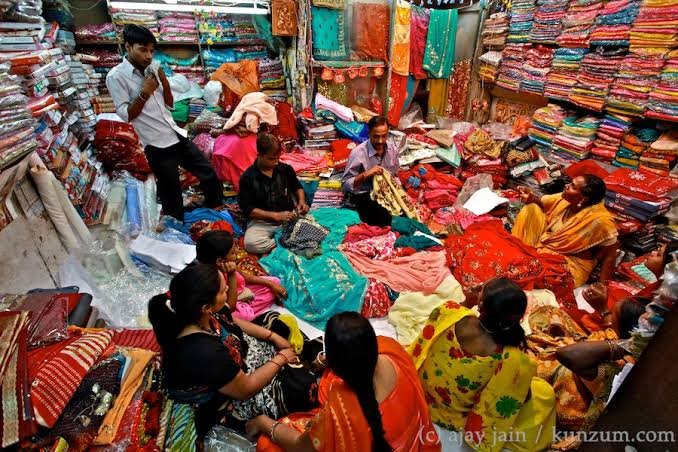 wholesale cloth market