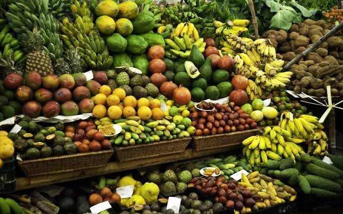 Wholesale Fruit Prices in India - Market Rates, Suppliers and Bulk Buying